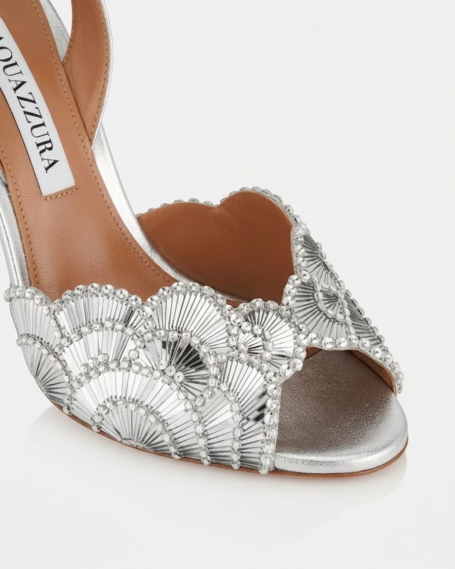 صندل اكوازورا لون فضي مغلق من الخلف