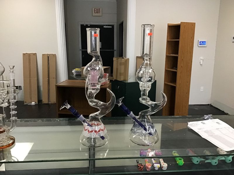 Glass Zig Zag Water tobacco Pipe