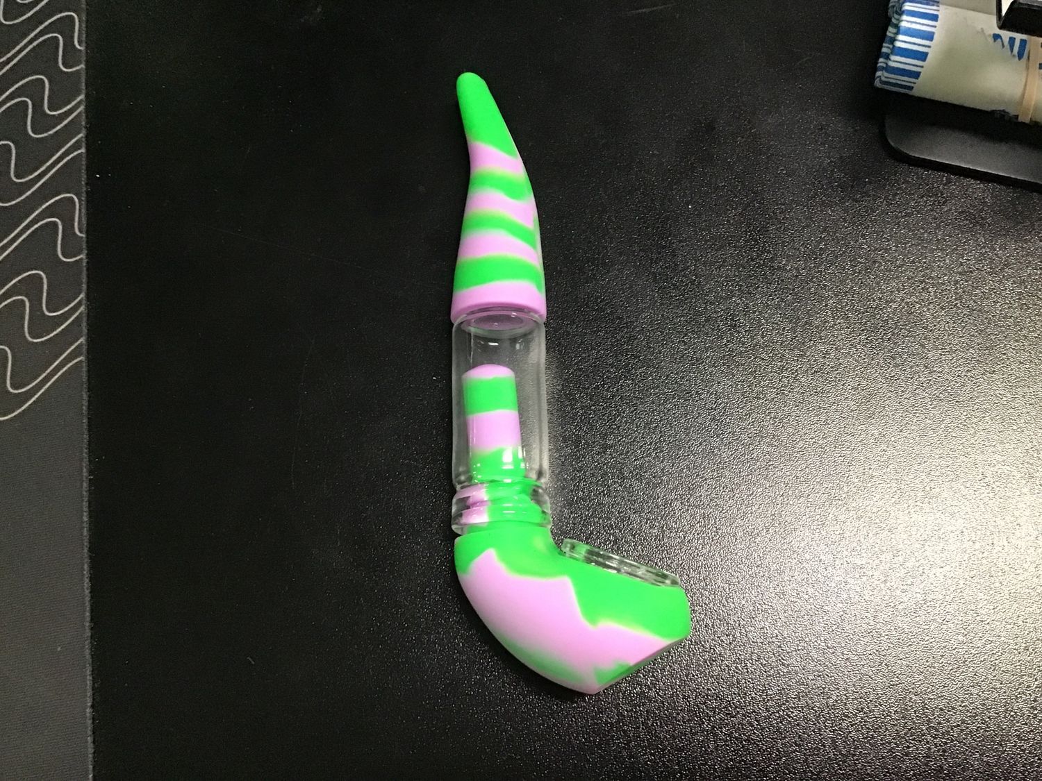 Sherlock 6 inch silicone pipe bubbler
