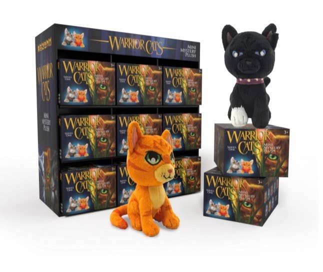 Warrior Cats Mini Mystery Plush Series 2 in Display(1)