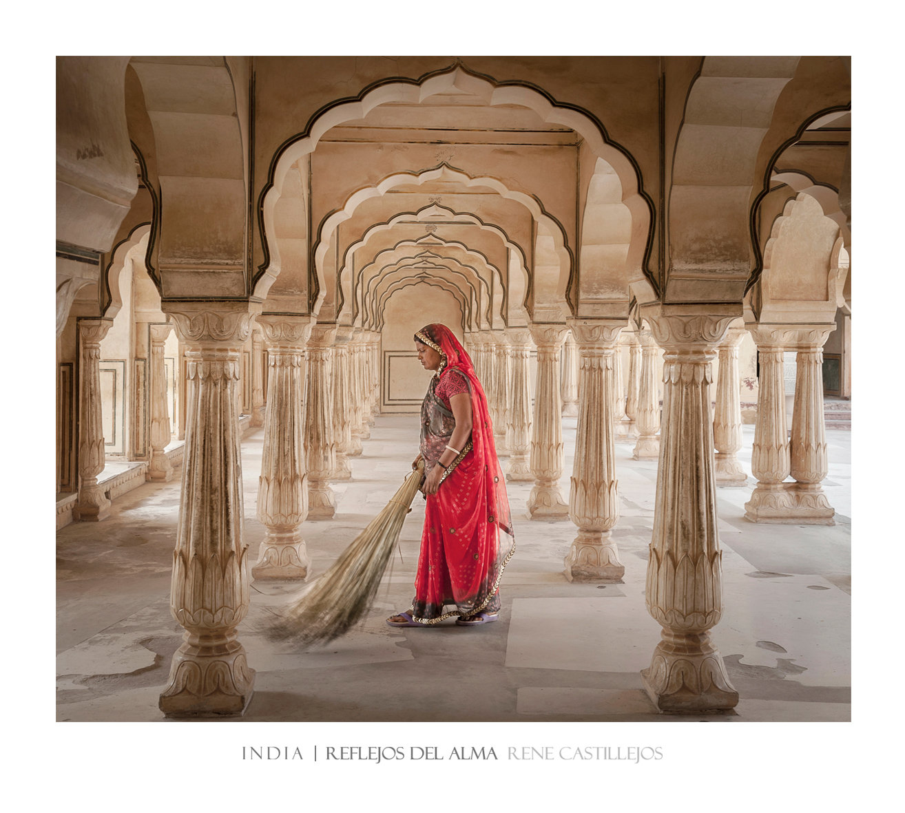 WOMAN OF RED IN AMBER FORT WOMAN OF RED IN AMBER FORT