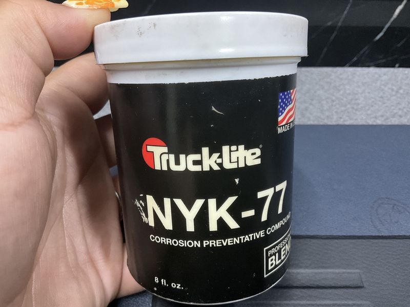 Corrosion preventative compound