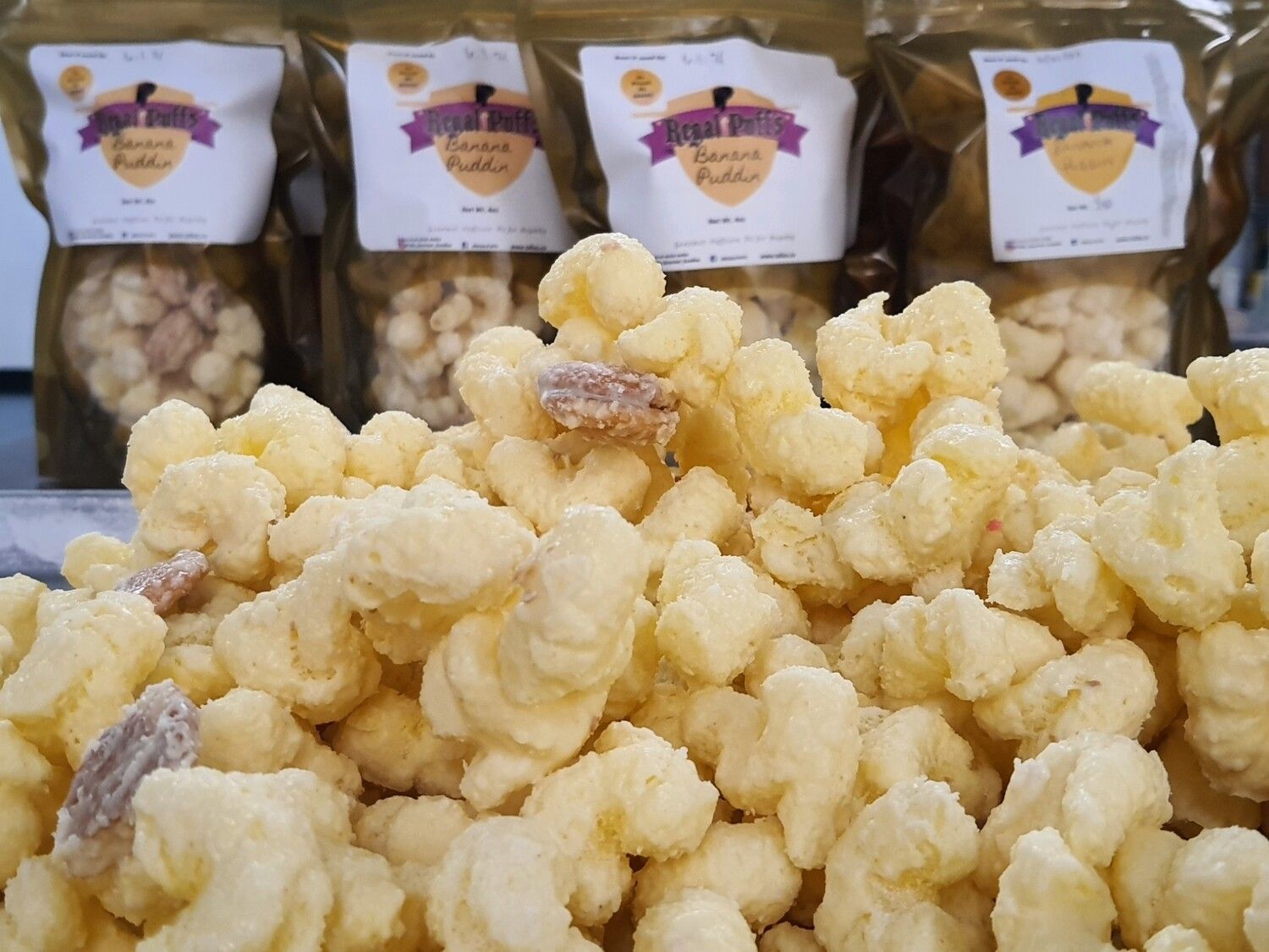 Regal Puffs Popcorn