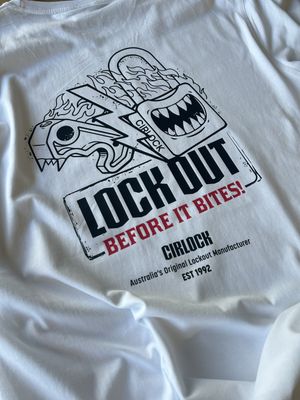 T-Shirt - White