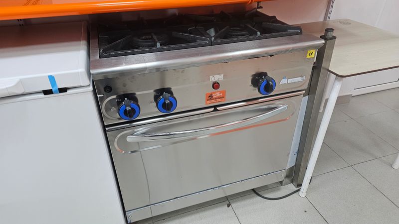 COCINA A GAS CON HORNO Y GRILL