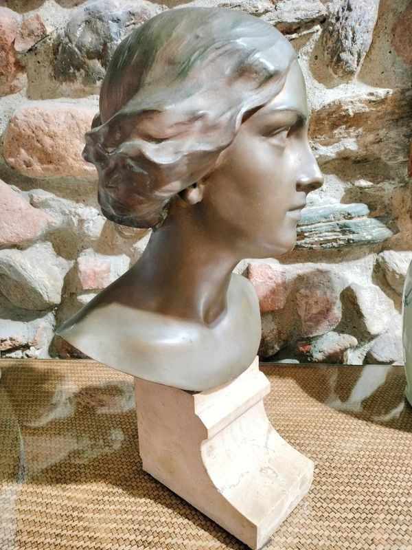 SCULTURA IN BRONZO "RITRATTO FEMMINILE" GAETANO CHIAROMONTE - FONDERIA CHIURAZZI