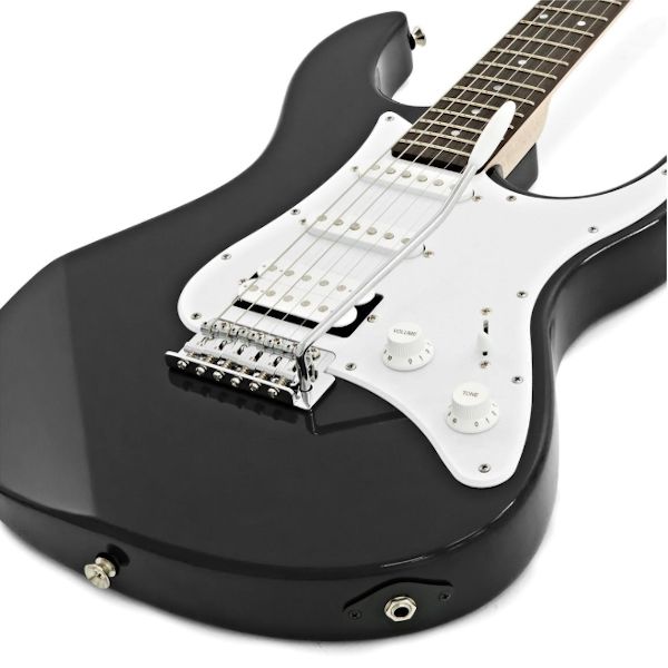 Yamaha Pacifica 012 Electric Guitar - Black