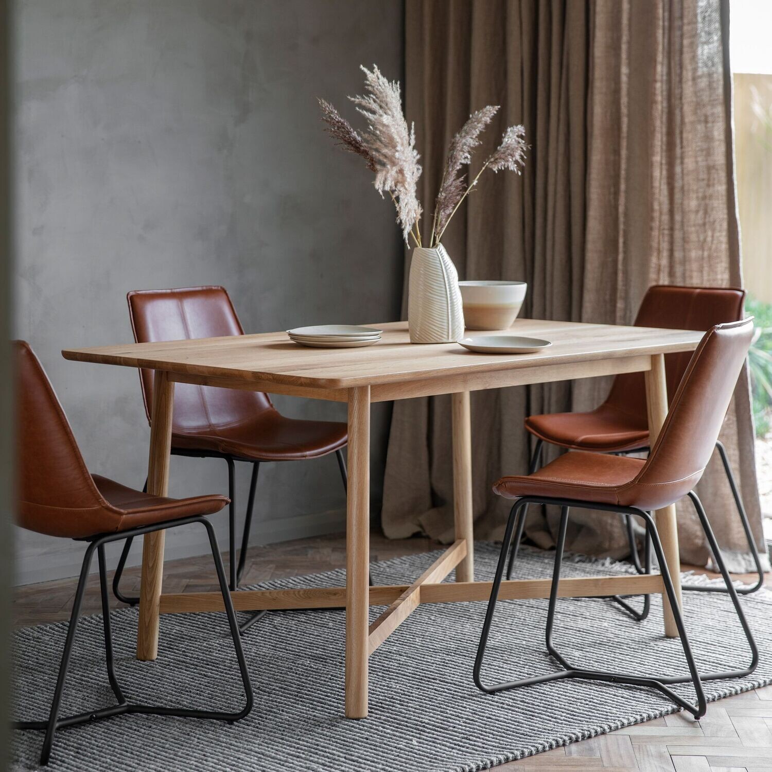 Gallery Direct Kingham Dining Table, Shape: Rectangular