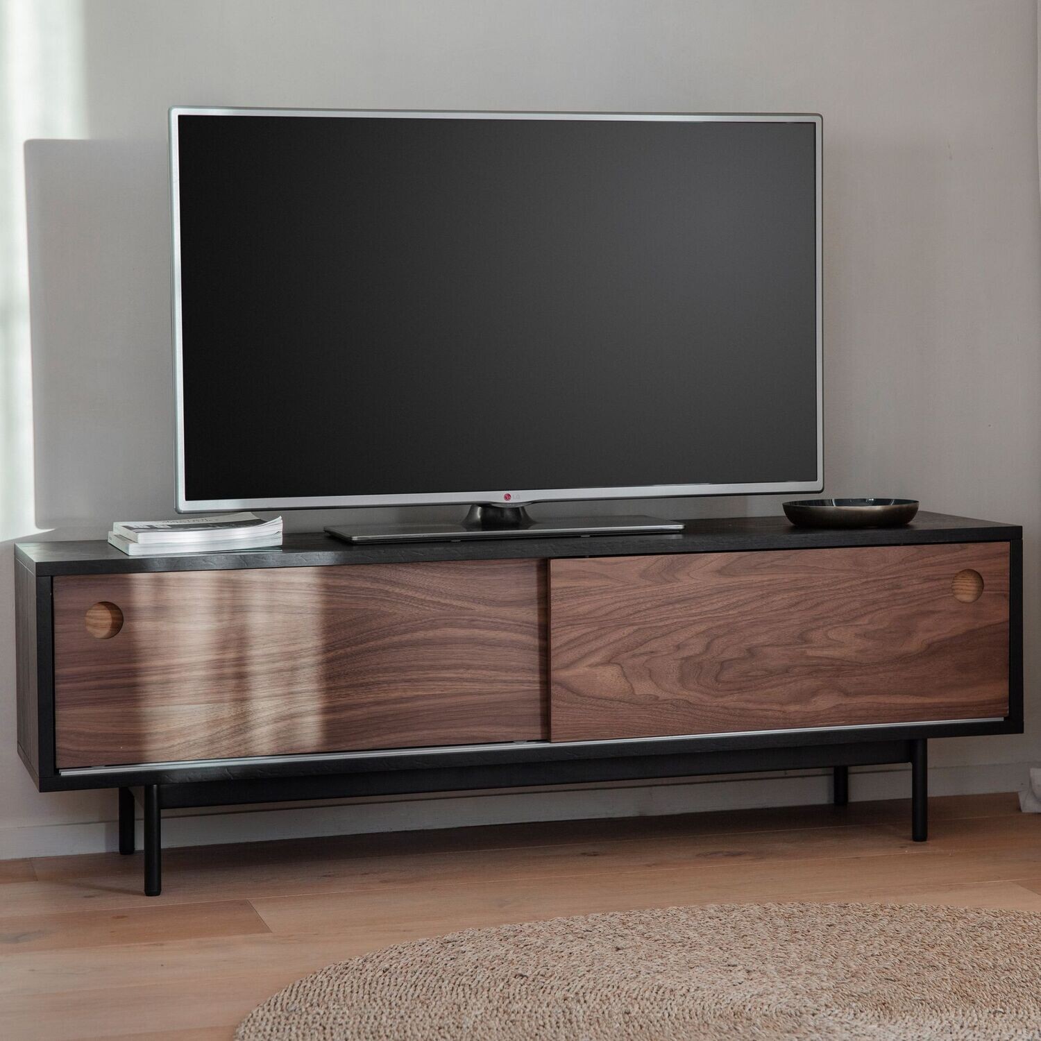Gallery Direct Barbican Media Unit