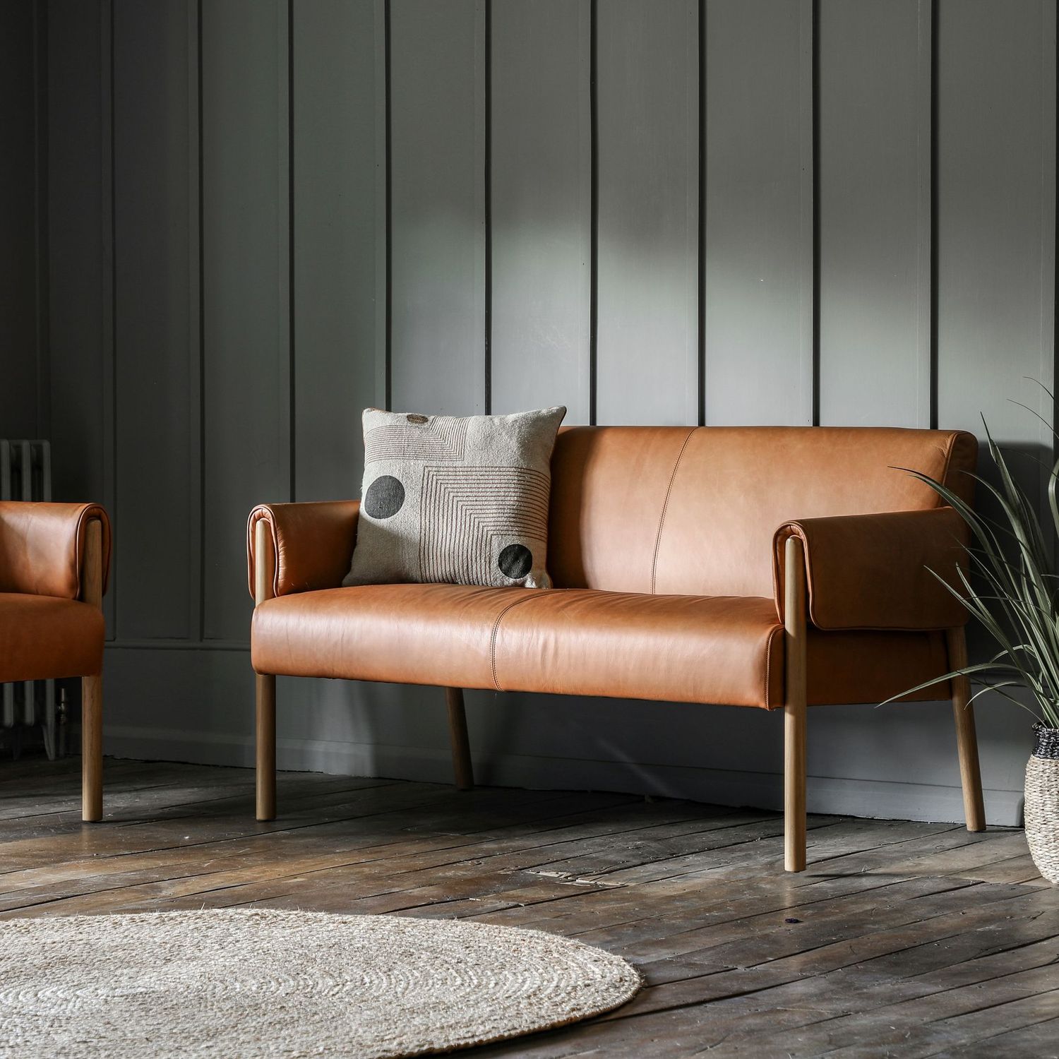 Gallery Direct Stratford 2 Seater Leather Sofa