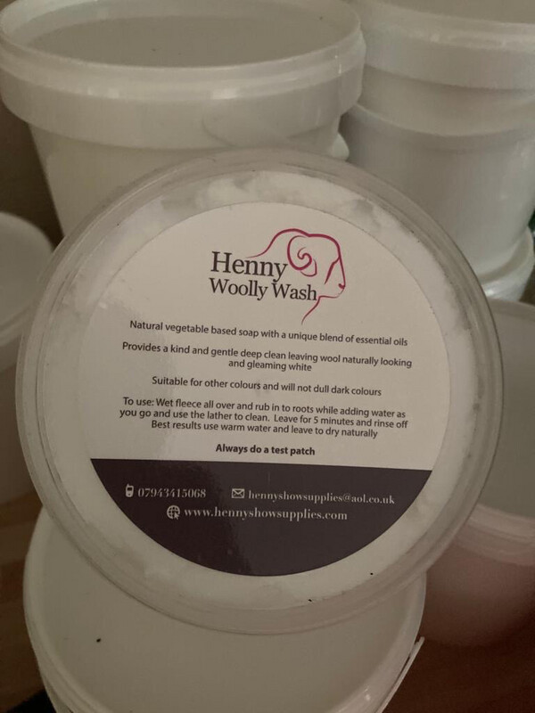 Henny Woolly Wash 450g Tub