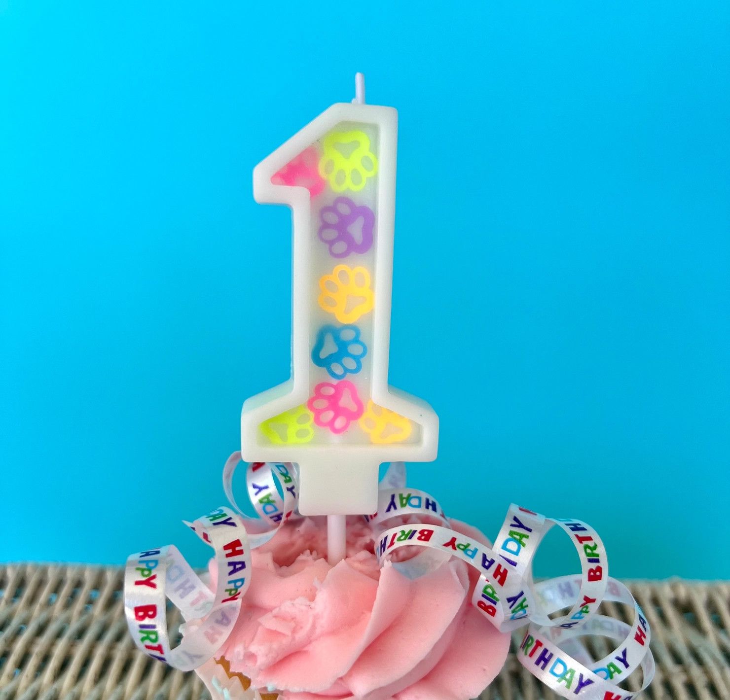 BIRTHDAY NUMBER CANDLE WHITE PAW PRINTS, Color: 1