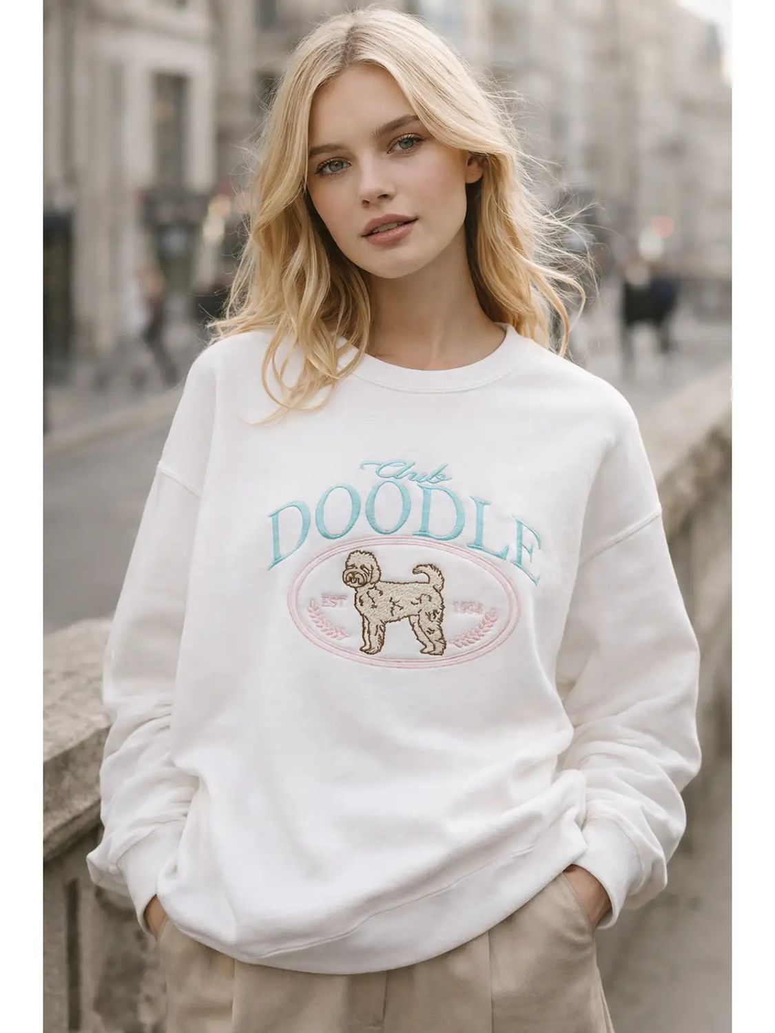 CLUB DOODLE EMBROIDERED CREWNECK SWEAT, Size: S/M