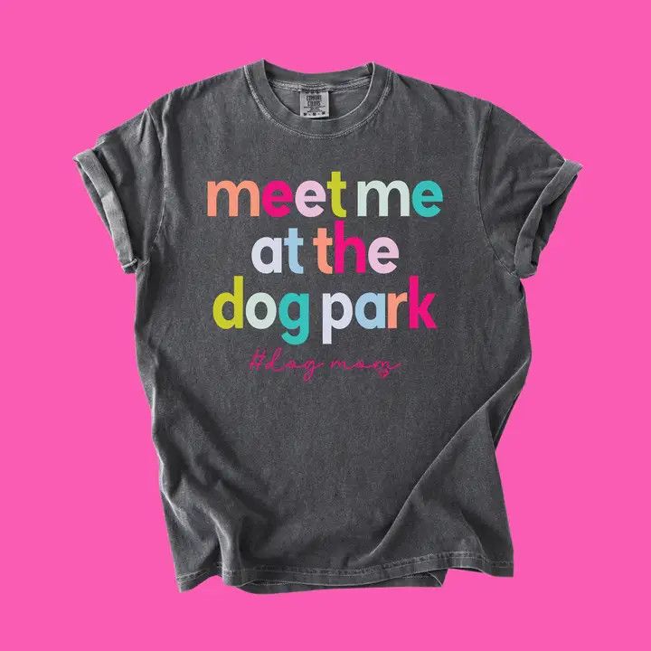 MEET ME AT THE DOG PARK SS TEE, Color: CHARCOAL, Size: S