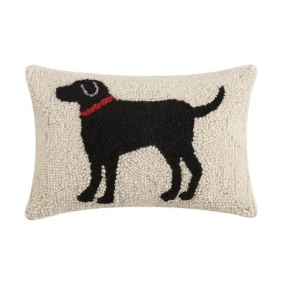 PILLOW BLACK LAB HOOK