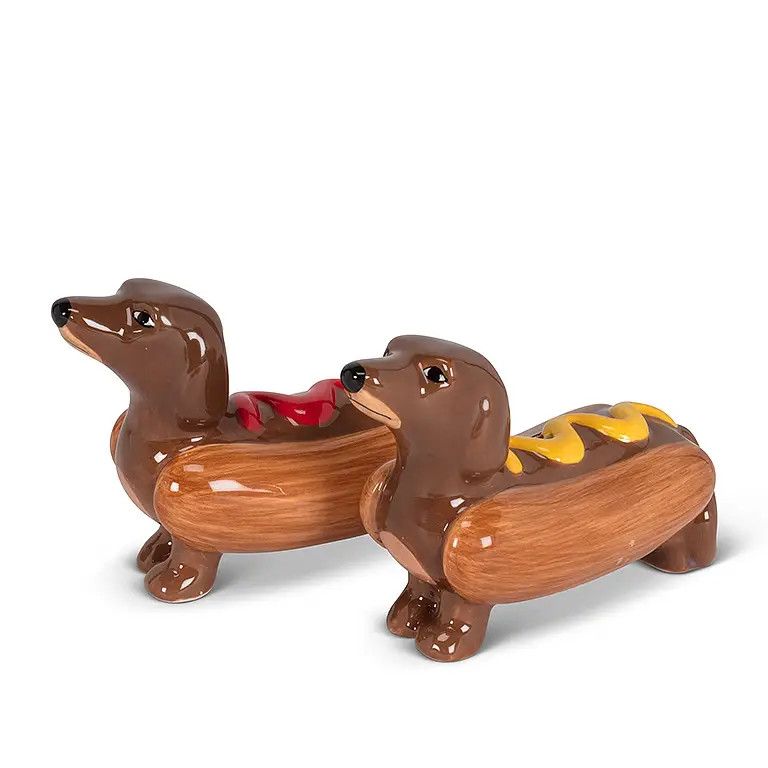 SALT AND PEPPER SHAKER SET HOT DOGS