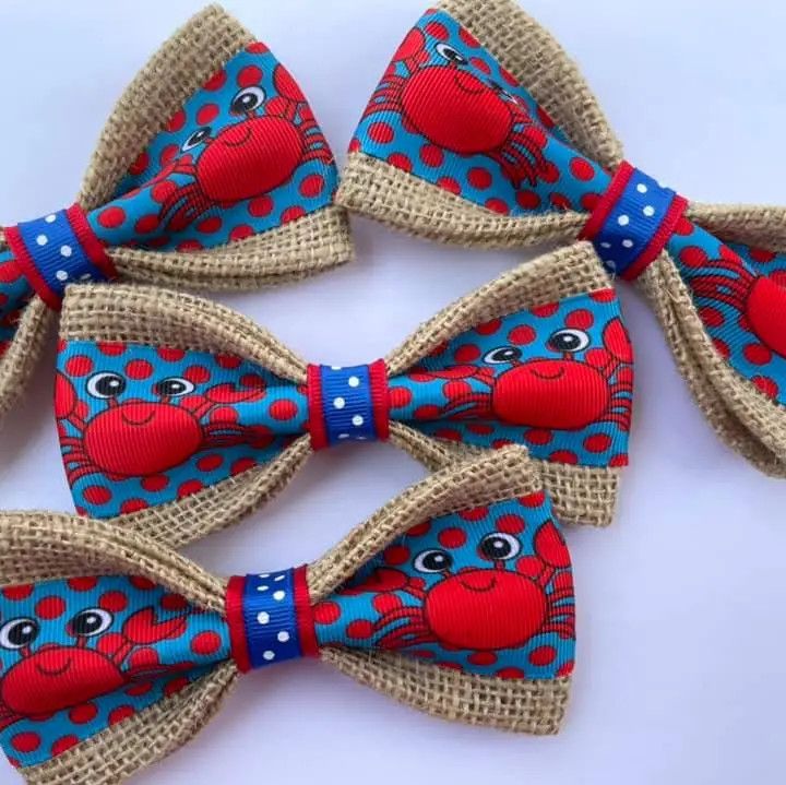 BOW TIE BURLAP CRABS