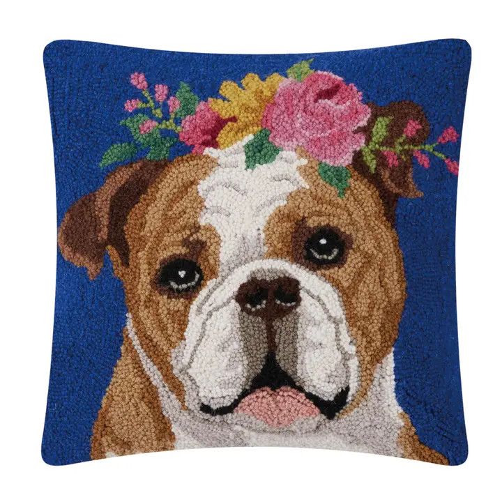 PILLOW FLOWER CROWN BULLDOG HOOK
