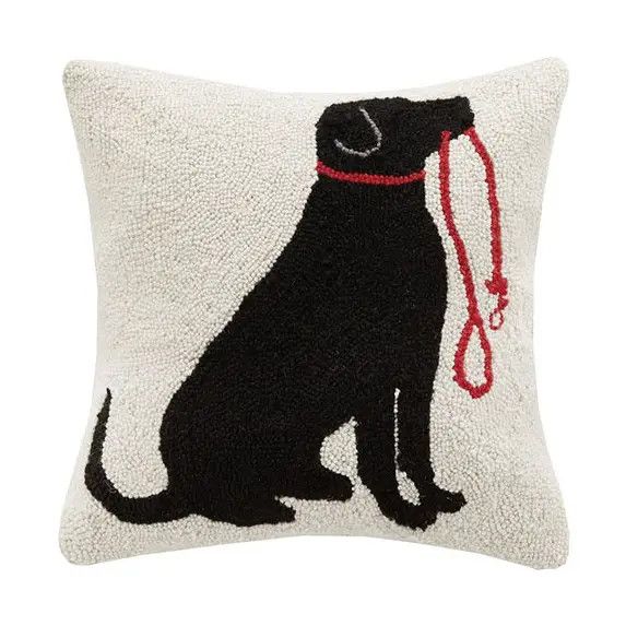 HOOK PILLOW BLACK LAB WITH LEASH