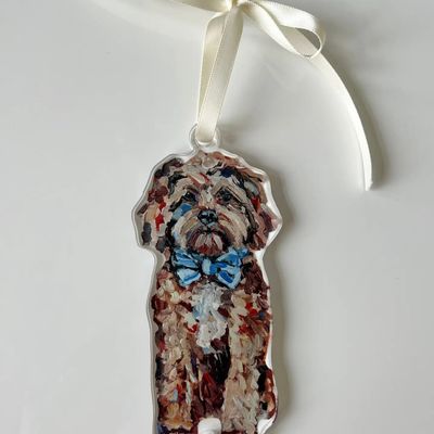ACRYLIC ORNAMENT CAVAPOO BLUE BOWTIE