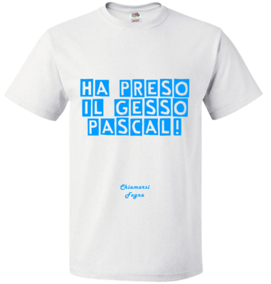 T-shirt con frase: &quot;Ha preso il gesso Pascal&quot;