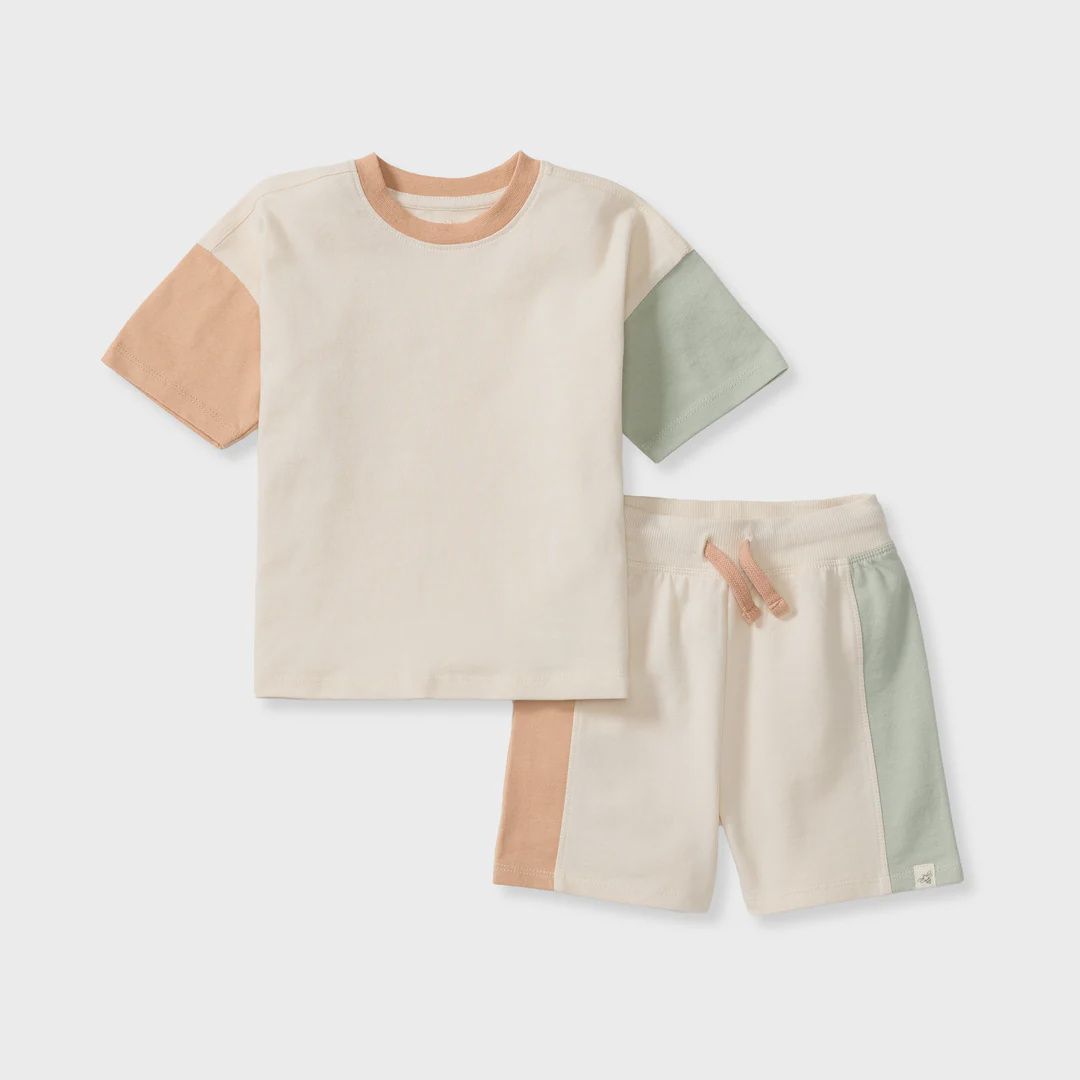 Color Blocked Tee &amp; Shorts Set - Oat Beige
