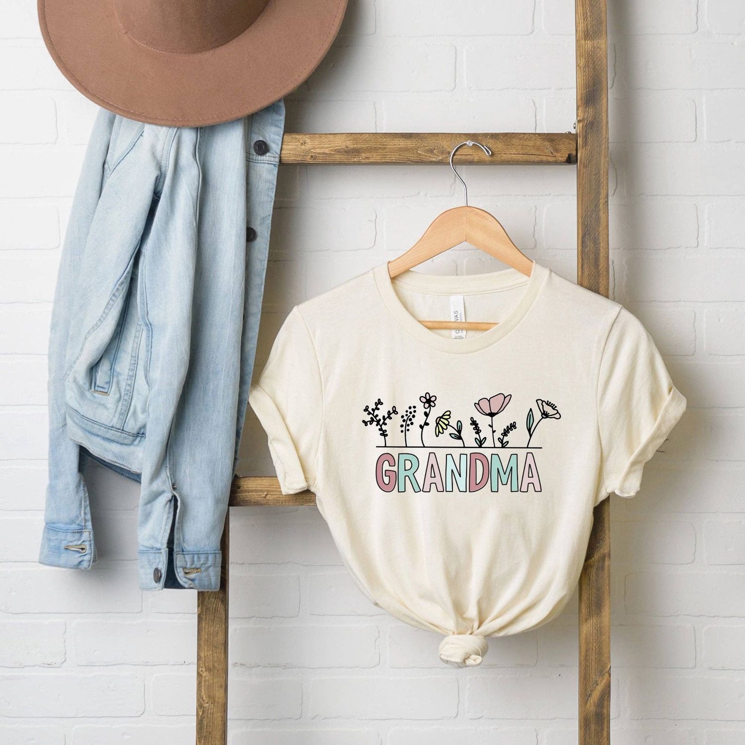 Grandma Flowers | Short Sleeve Graphic Tee, Size: Large