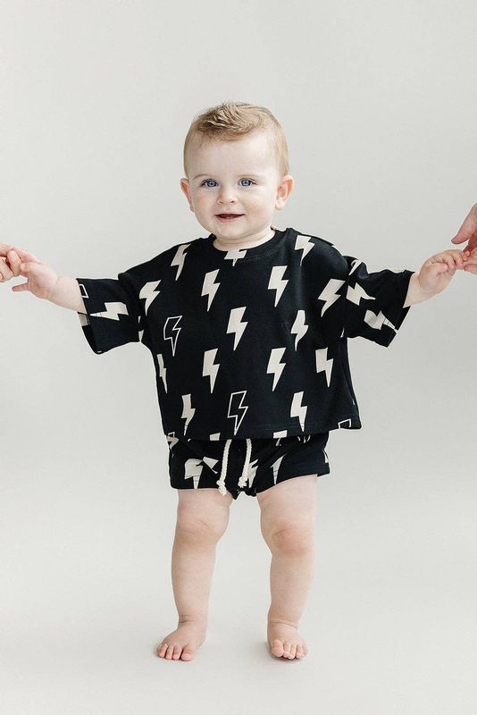 Shorts Set | Black Bolts