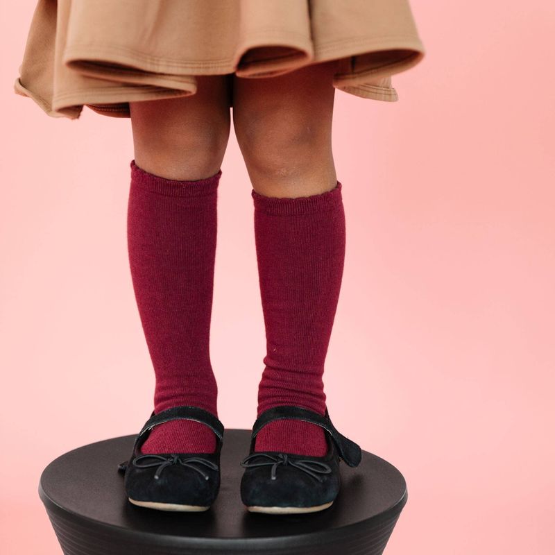 Little Stocking Co. - Scalloped Knee High Socks - Burgundy