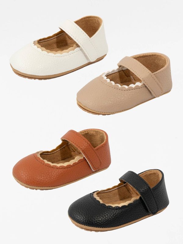 Marie Nicole Clothing - Scalloped Toe Mary Jane Baby Shoe Black