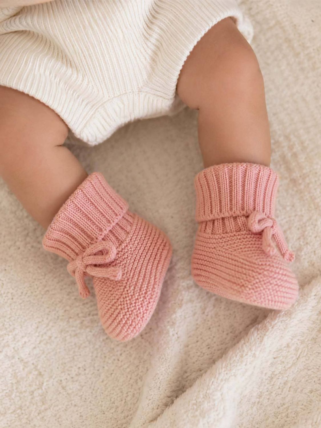 SpearmintLOVE - Knit Booties, Amour