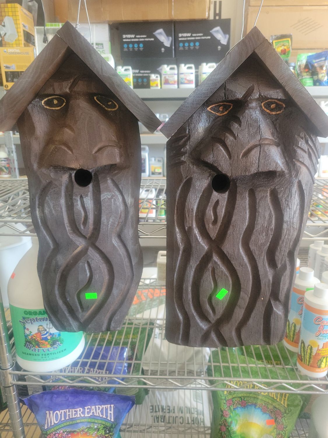 Chainsaw Birdhouse