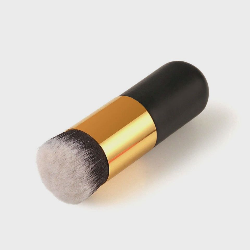 98851 YM Large chubby foundation brush: black gold