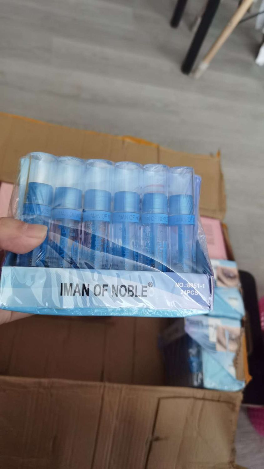 IMAN OF NOBLE Transparent mascara Blue M8051  38991