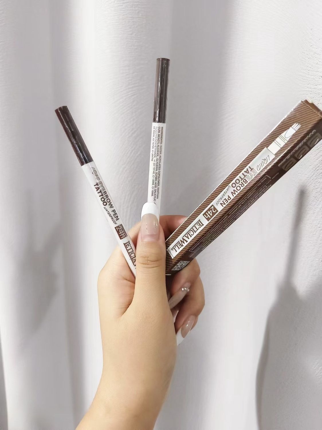 ETTCIAWELL 33250 Liquid 4 pronged eyebrow pencil