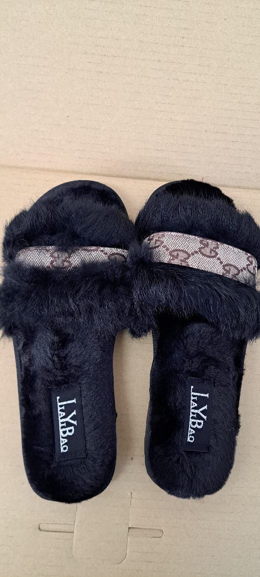 72511 Fur Slippers VelvetLace