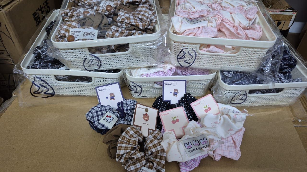 53017 HM Fashion Fabric Hair Tie