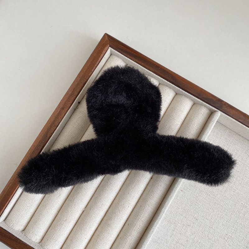 Qimin Plush gripper: black 92342
