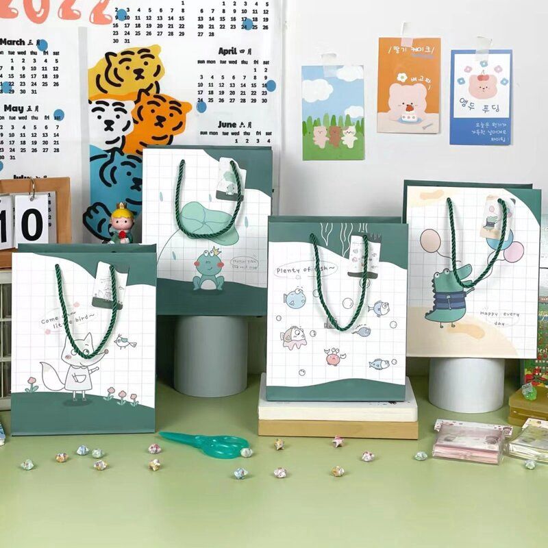 Paper Bag Green Animals 32cm BD-200301 56662