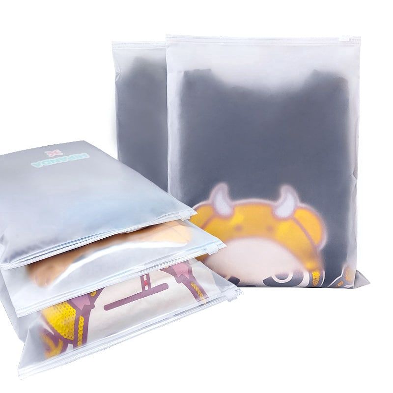 Matt Plastic Bag With Zip Size 30x25x20 46824