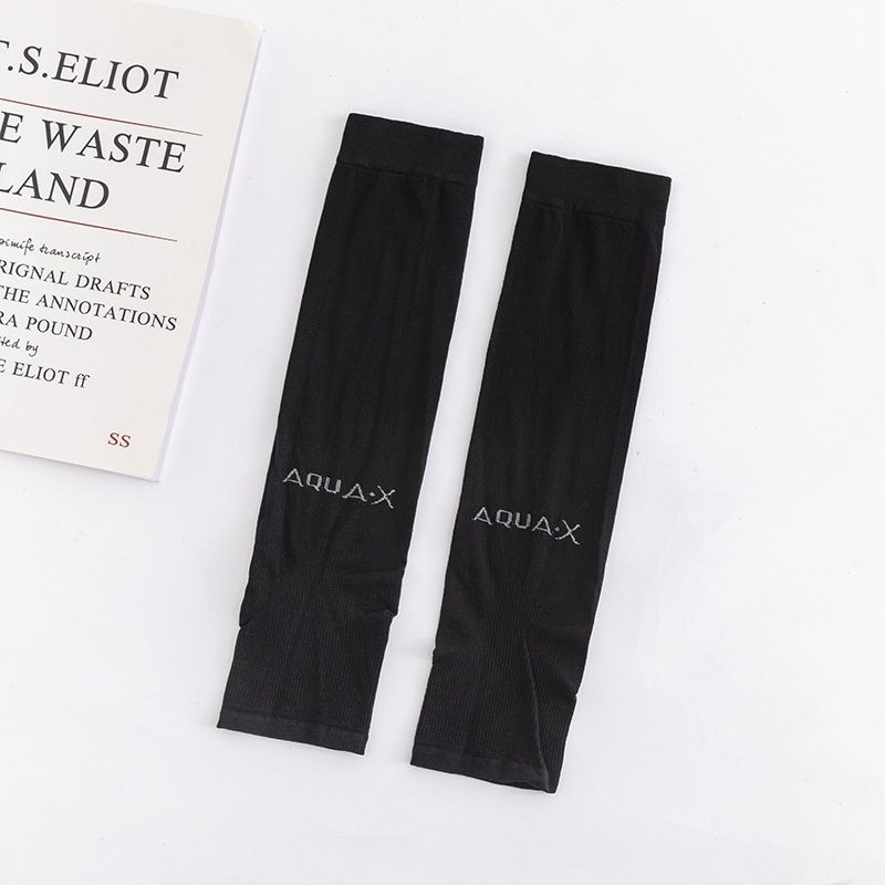 Lanyue A-004 Ice Silk Sleeve: Black Straight 60879