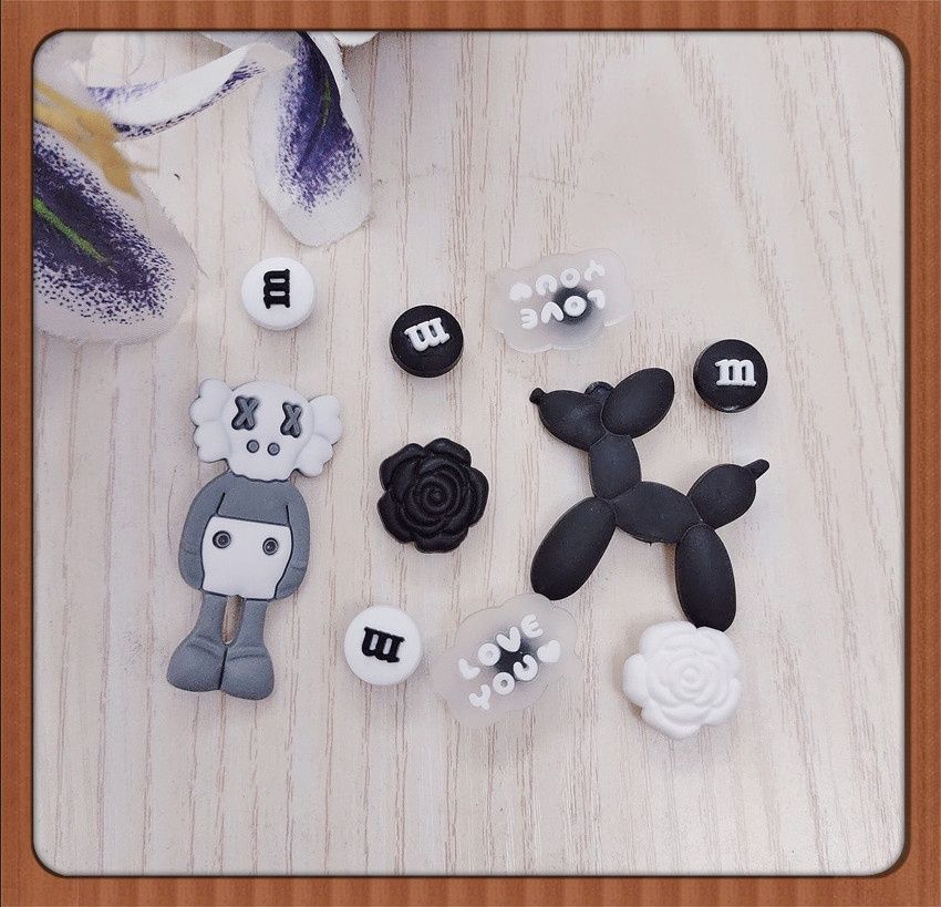 XT DIY accessories Crocs: Balloon dog buckle 54812