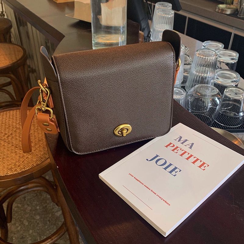 Kuqi One Shoulder Messenger Small Bag: Coffee Large 23953