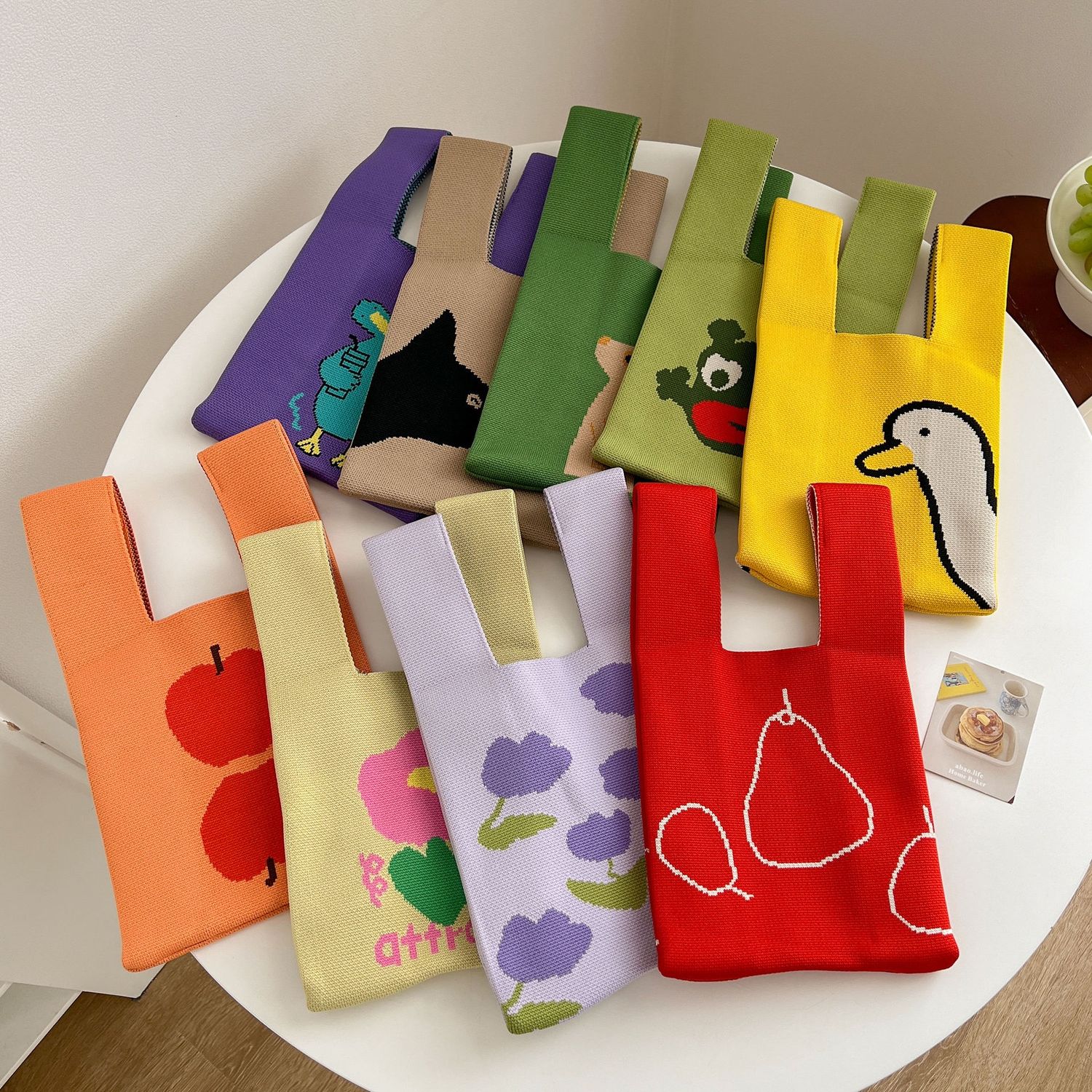 YD Knitted tote bag 36*20 Square smiley face-Brown 02974