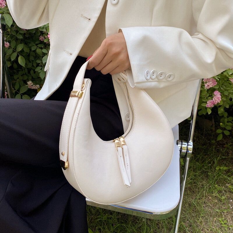 Yiting Vintage Crescent Bag Shoulder Bag: White 227—158 18296