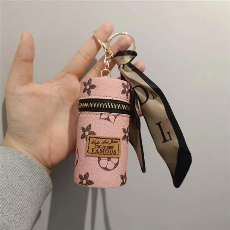 TS  Presbyopia Coin Purse Keychain Bag: Wuhuafen 72581