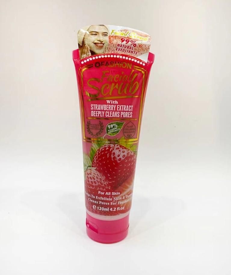 42433 Wokali Strawberry Facial Scrub 120ml