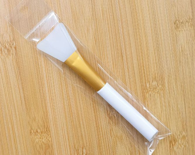 CY White rod silicone mask brush 81214