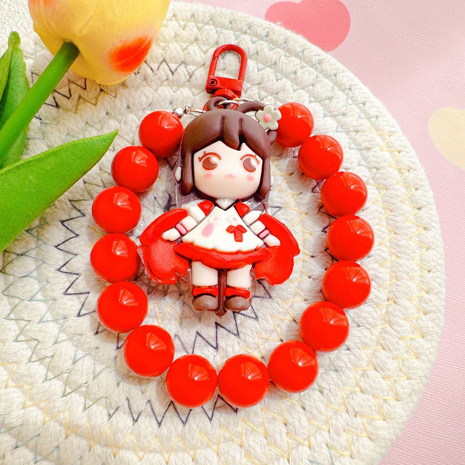 Girls group beaded chain pendant: red flower house
