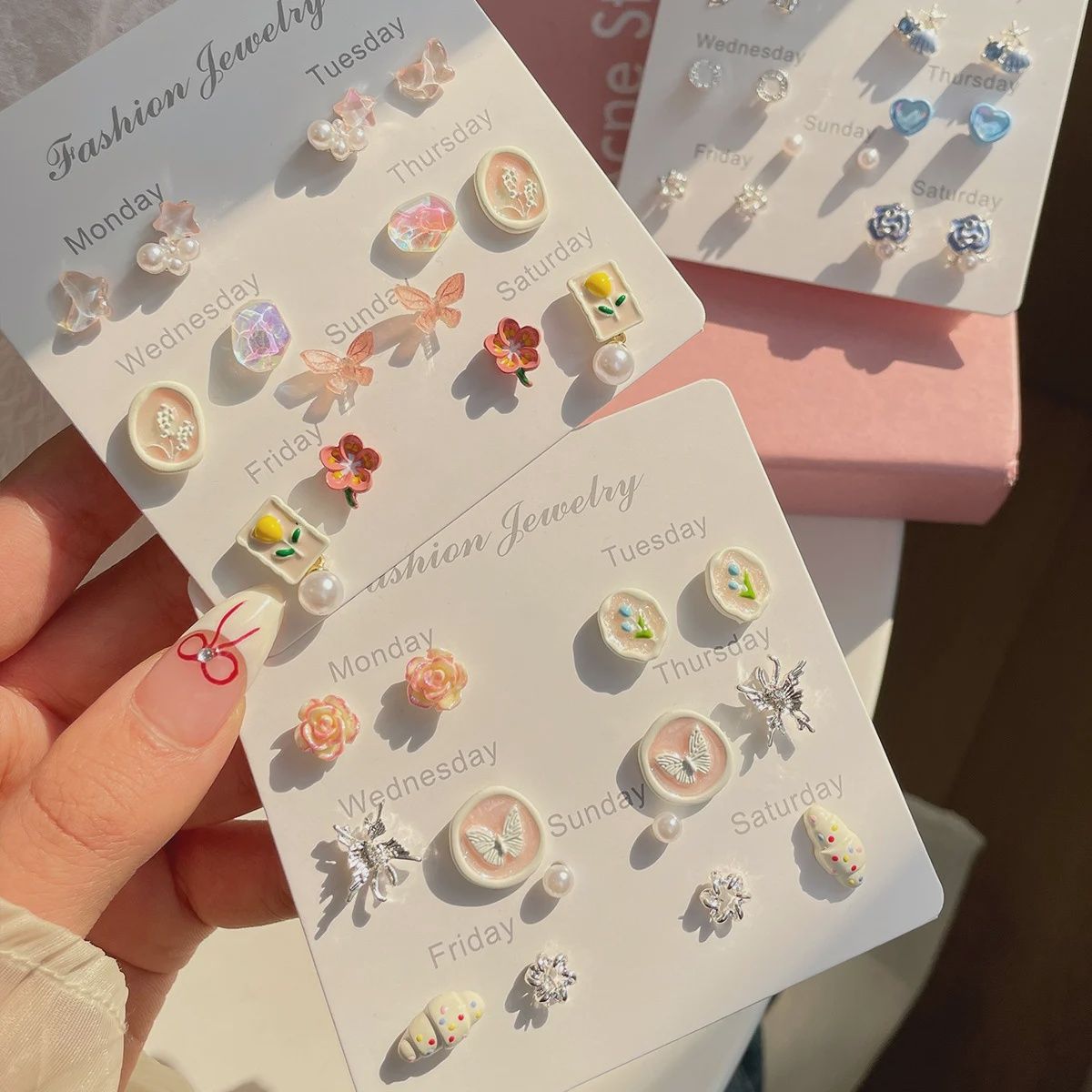 22357 One-Week Earring Set for Women
